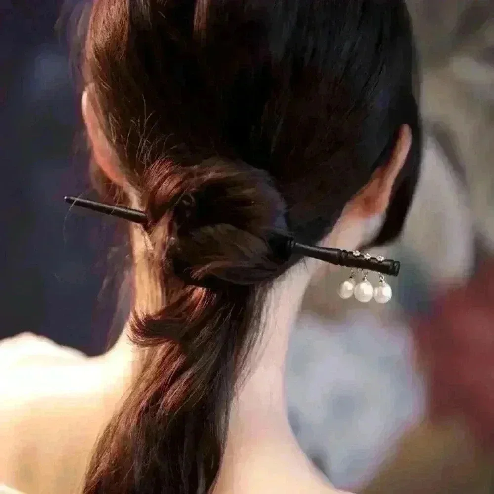 Ancient Style Wooden Pearl Chopstick Ponytail Holder
